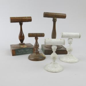 Table top perches (i)